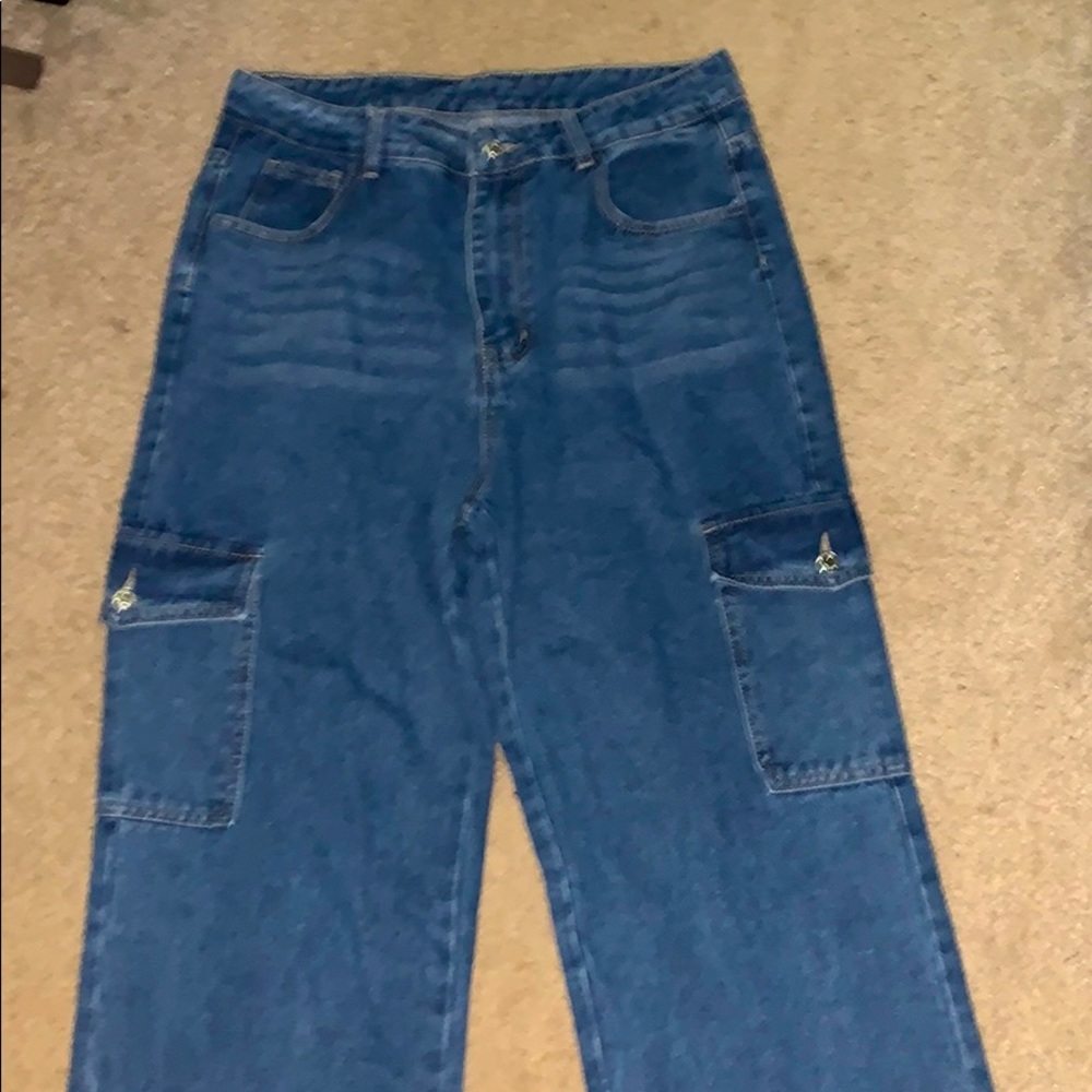 Baggy jeans